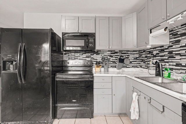 4715 Arnold Avenue, Columbus, OH 43228