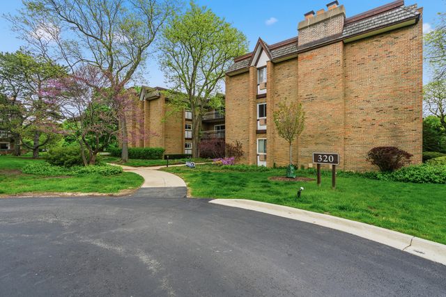 320 Claymoor Road 1C, Hinsdale, IL 60521