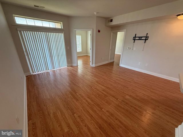 3000-UNIT FOUNTAINVIEW CIR #3204, Newark, DE 19713