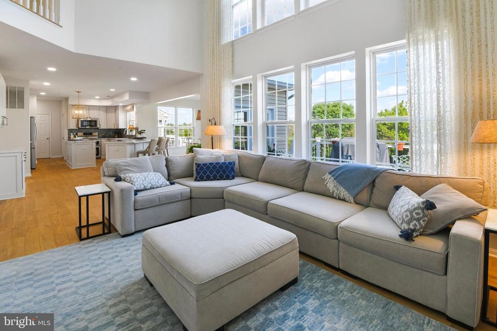 Image 2 of property listing at 9105 HENDRY TER, Frederick, MD 21704