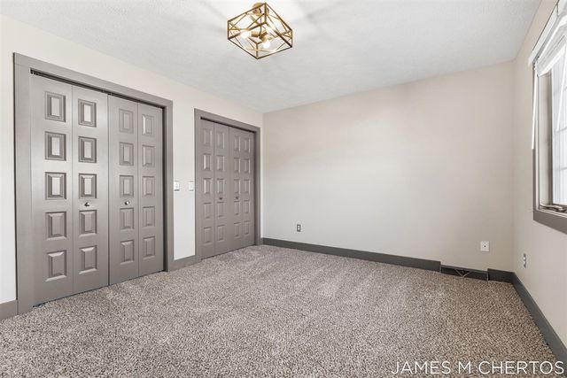 2898 Parkside Drive 40, Jenison, MI 49428