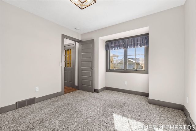 2898 Parkside Drive 40, Jenison, MI 49428