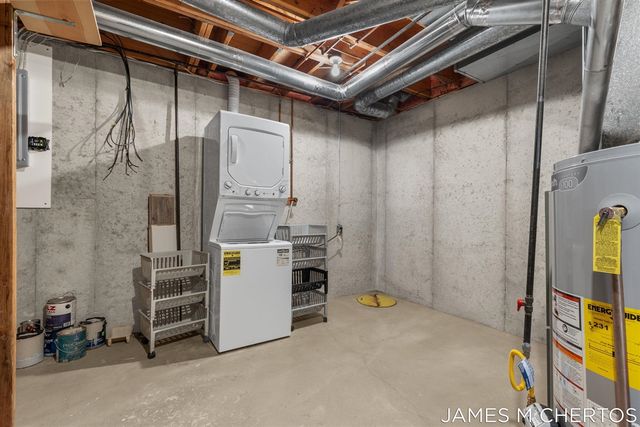 2898 Parkside Drive 40, Jenison, MI 49428