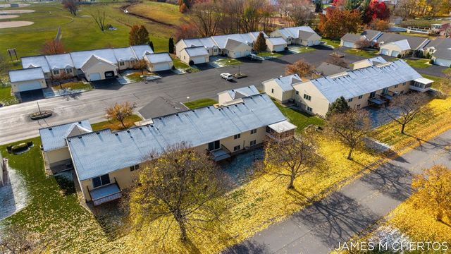 2898 Parkside Drive 40, Jenison, MI 49428