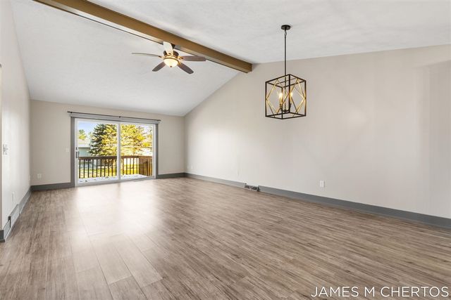 2898 Parkside Drive 40, Jenison, MI 49428