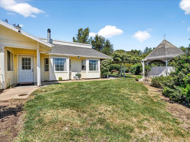 46535 Eastwood Drive S, Oakhurst, CA 93644