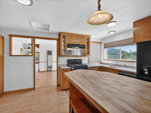 46535 Eastwood Drive S, Oakhurst, CA 93644