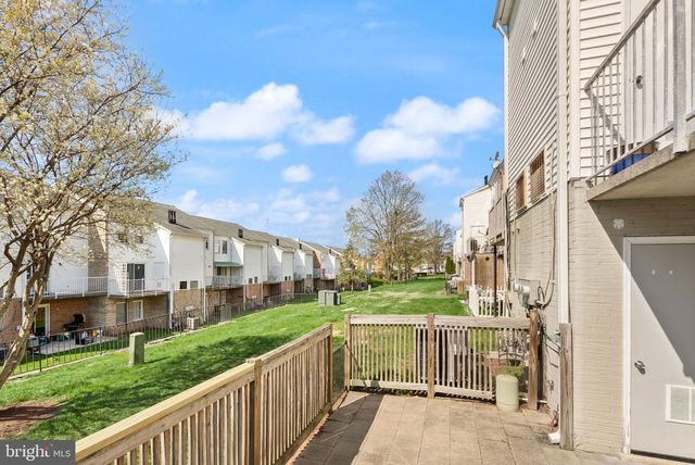 14403 TURIN LN, Centreville, VA 20121