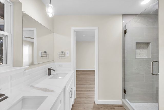 321 Duke Street, Garland, TX 75043