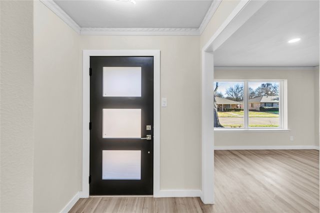 321 Duke Street, Garland, TX 75043