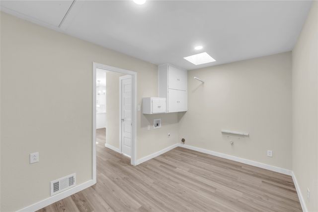 321 Duke Street, Garland, TX 75043