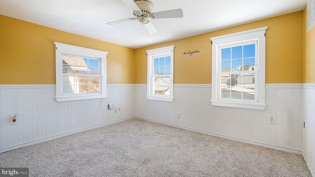 460 LOGAN ST, Bristol, PA 19007