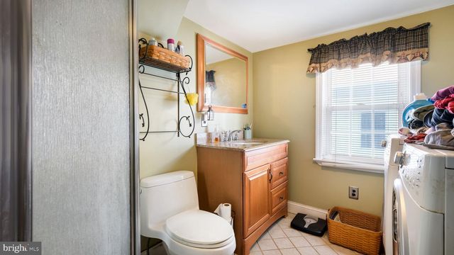 460 LOGAN ST, Bristol, PA 19007