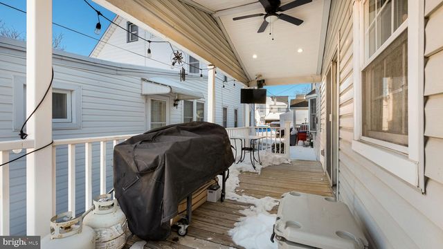 460 LOGAN ST, Bristol, PA 19007