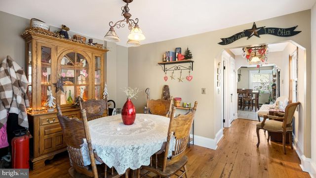 460 LOGAN ST, Bristol, PA 19007