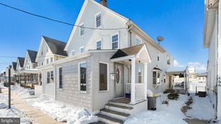 460 LOGAN ST, Bristol, PA 19007