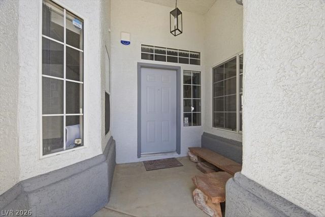 1600 Los Alamos Drive, North Las Vegas, NV 89031