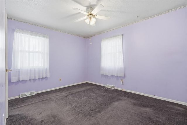 17317 E 41st Street S, Independence, MO 64055