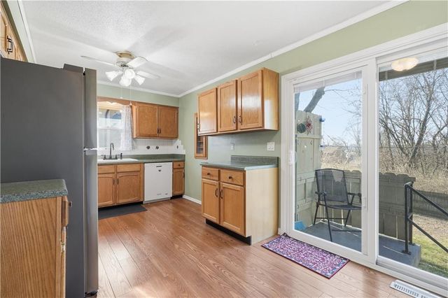 17317 E 41st Street S, Independence, MO 64055