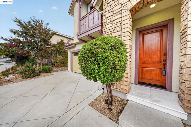 2700 Salisbury Way, San Ramon, CA 94582