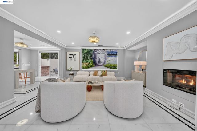 2700 Salisbury Way, San Ramon, CA 94582