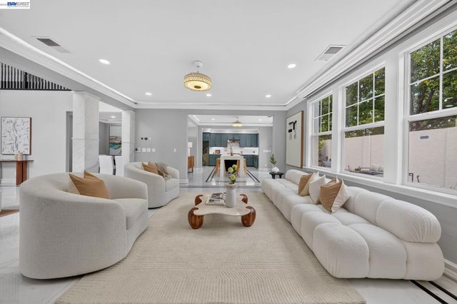 2700 Salisbury Way, San Ramon, CA 94582