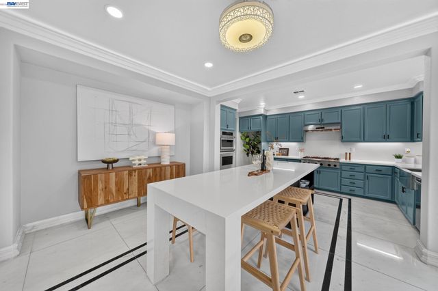 2700 Salisbury Way, San Ramon, CA 94582