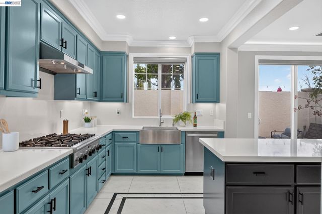 2700 Salisbury Way, San Ramon, CA 94582