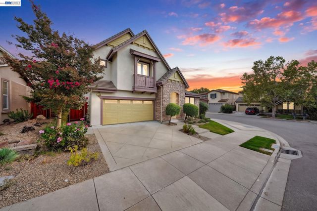 2700 Salisbury Way, San Ramon, CA 94582