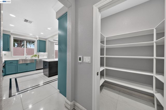 2700 Salisbury Way, San Ramon, CA 94582