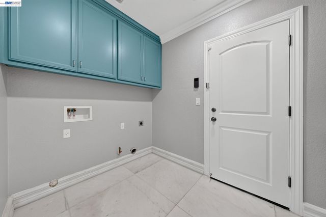 2700 Salisbury Way, San Ramon, CA 94582