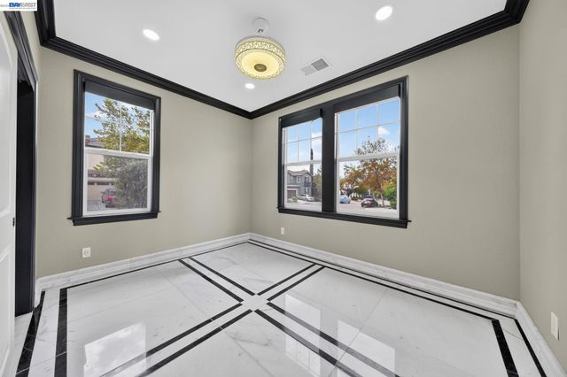 2700 Salisbury Way, San Ramon, CA 94582