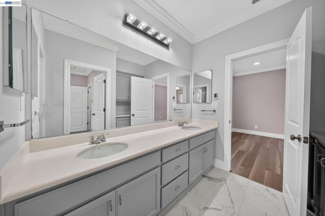 2700 Salisbury Way, San Ramon, CA 94582