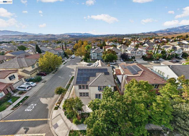 2700 Salisbury Way, San Ramon, CA 94582