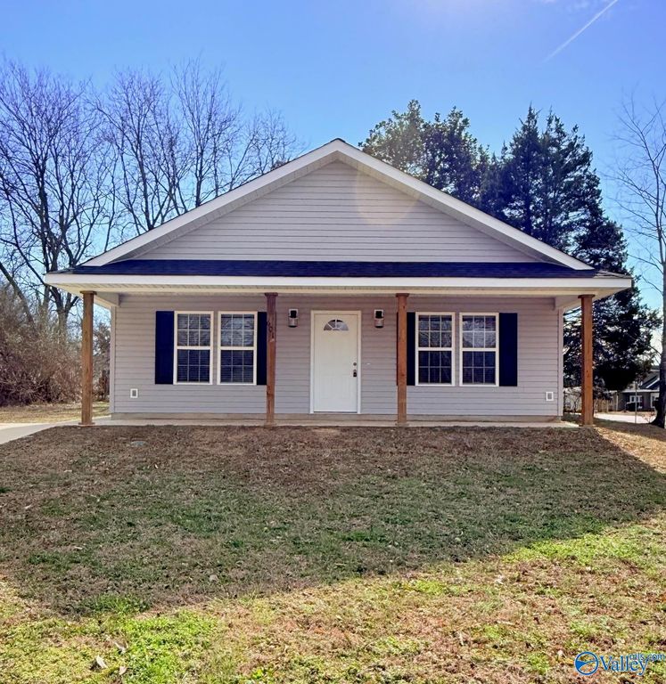 601 Windsor Street, Gadsden, AL 35903