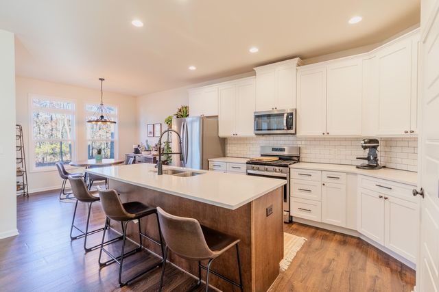 2160 Hickory Drive, Hobart, IN 46342