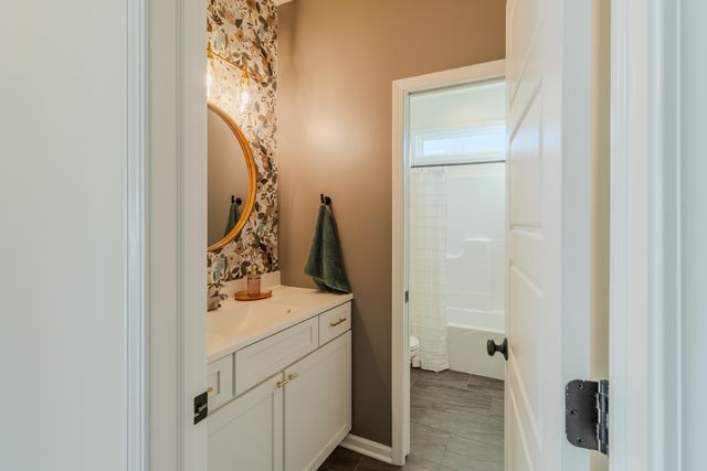 2160 Hickory Drive, Hobart, IN 46342