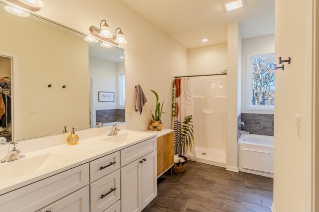 2160 Hickory Drive, Hobart, IN 46342