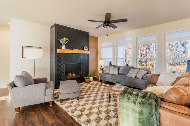 2160 Hickory Drive, Hobart, IN 46342