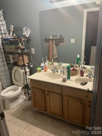 6302 Summerour Place, Charlotte, NC 28214