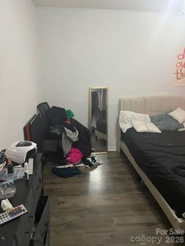 6302 Summerour Place, Charlotte, NC 28214