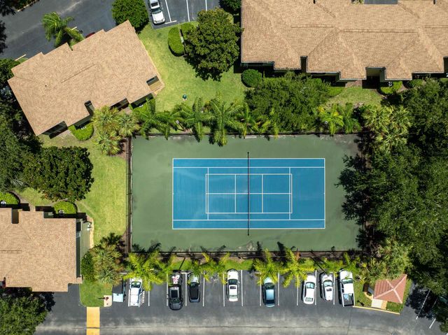 2005 Mariposa Vista Ln 105, St Augustine, FL 32084