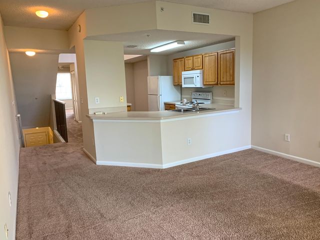 2005 Mariposa Vista Ln 105, St Augustine, FL 32084