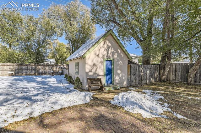 70 Cascade Court, Colorado Springs, CO 80907