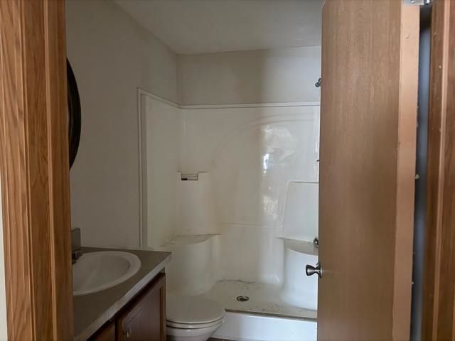 8100 E Arnold Lake Road, Harrison, MI 48625