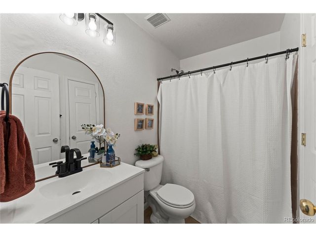 8722 Langford Dr, Fountain, CO 80817