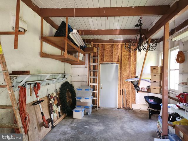 3937 W SHORE DR, Edgewater, MD 21037