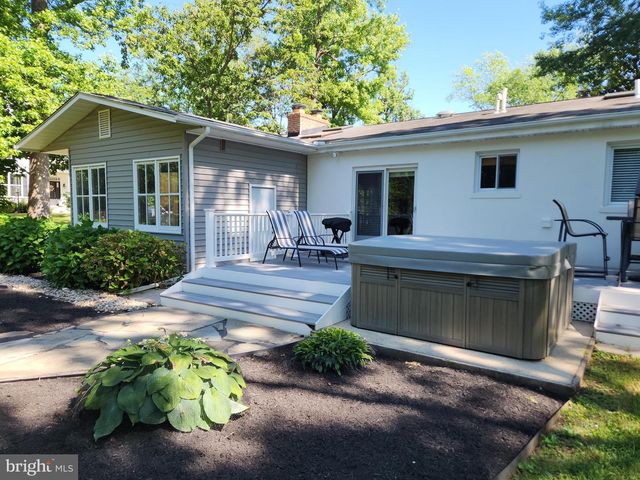 3937 W SHORE DR, Edgewater, MD 21037