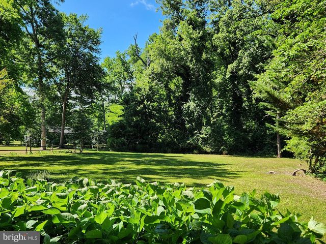 3937 W SHORE DR, Edgewater, MD 21037