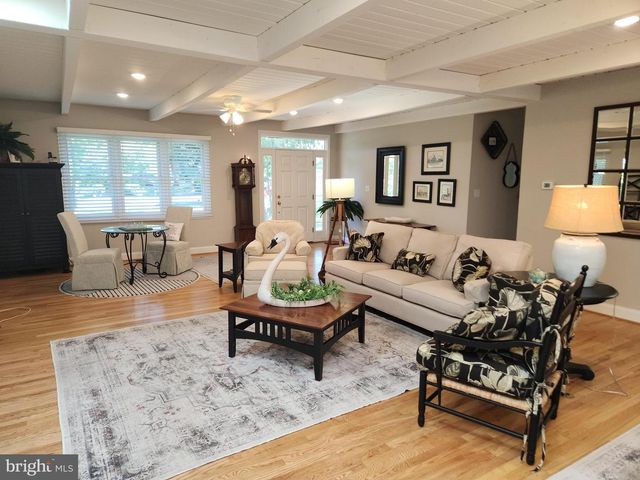 3937 W SHORE DR, Edgewater, MD 21037